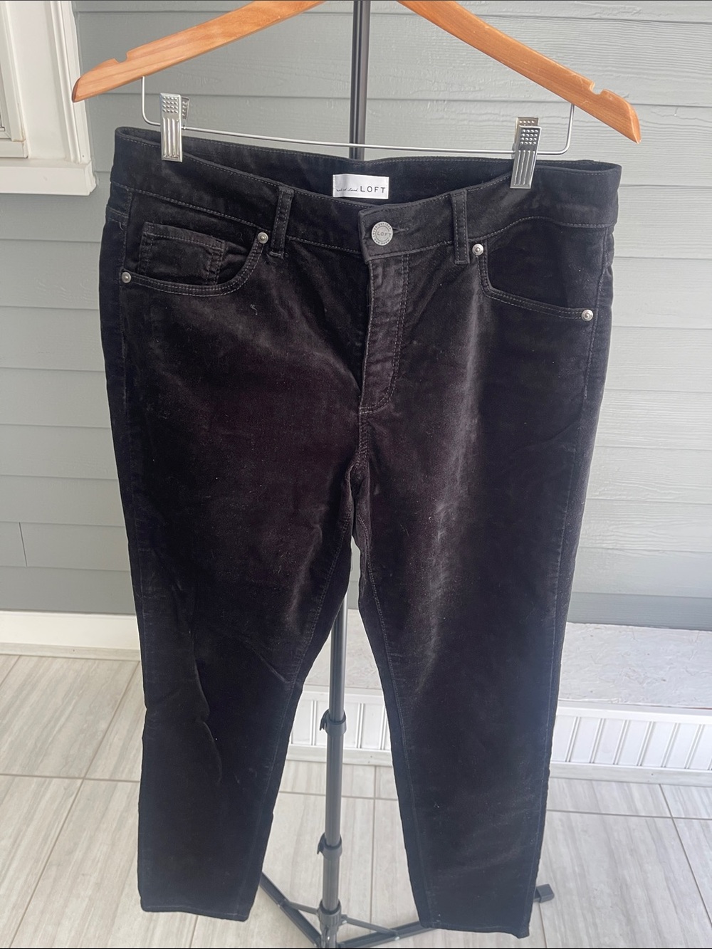 LOFT Black Straight-Leg Velvet Jeans